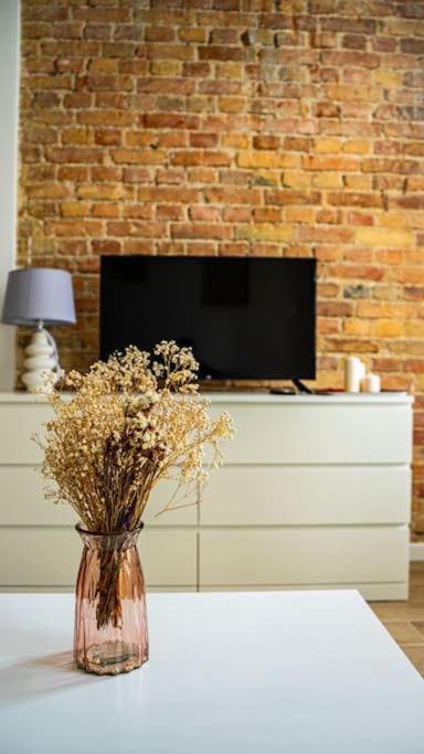 Stylish Apartment In Varsó Kültér fotó